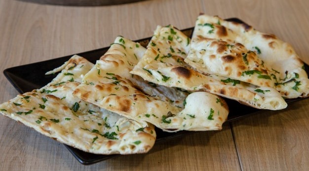 NAAN (BREADS)