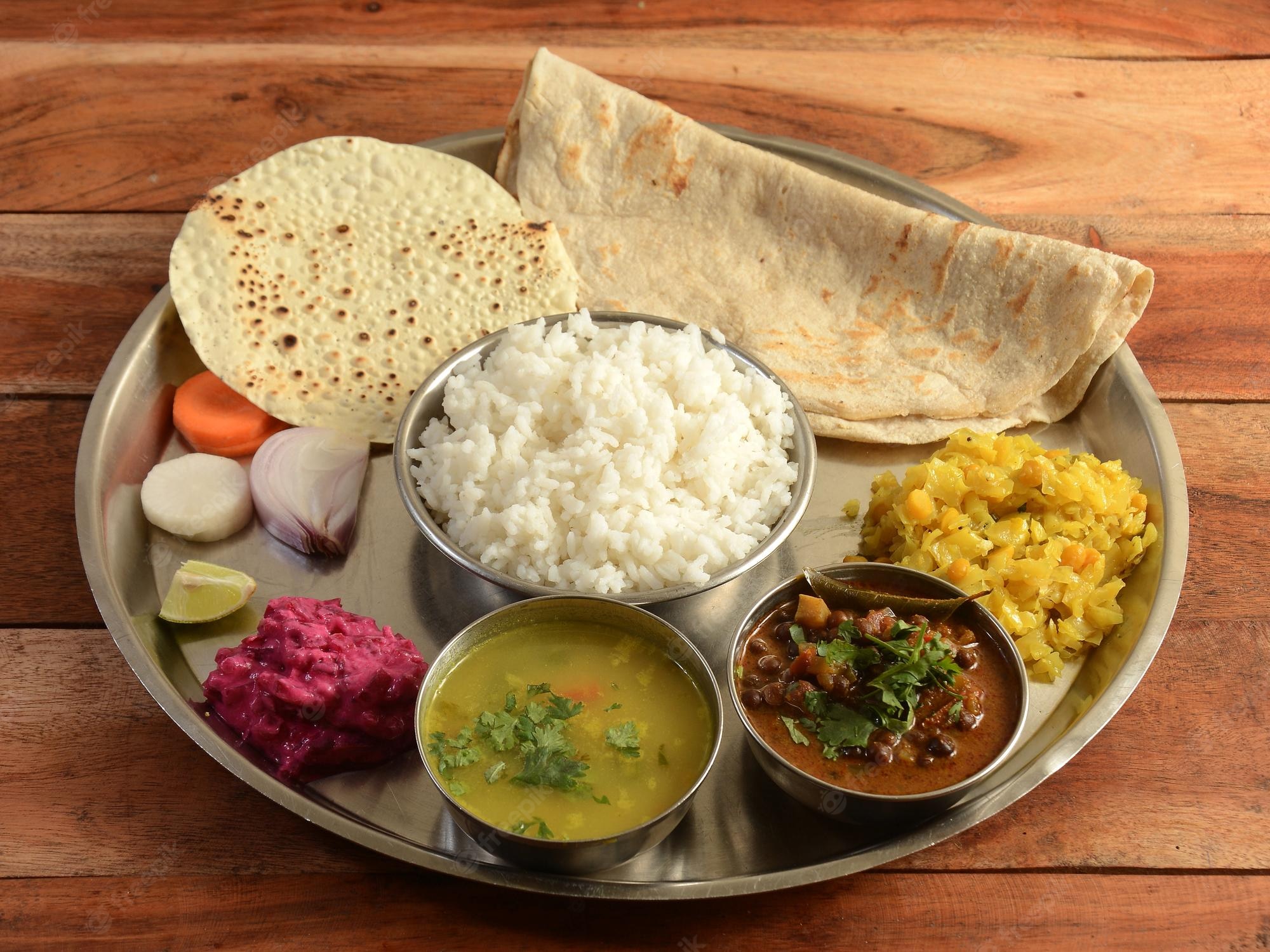 Grand Weekend Lunch Thali