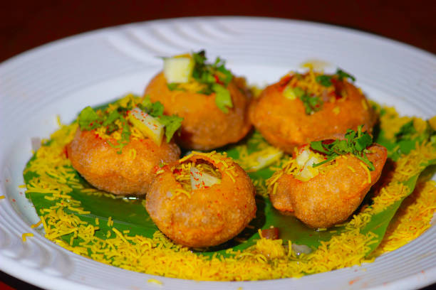 STREET FOOD