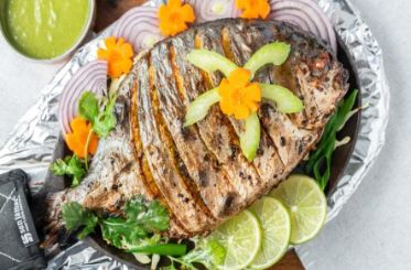Tandoori Pomfret (Fish) Bawarchi Special