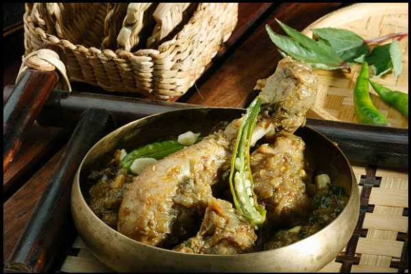 Gongura Chicken (BAWARCHI SPECIAL) 