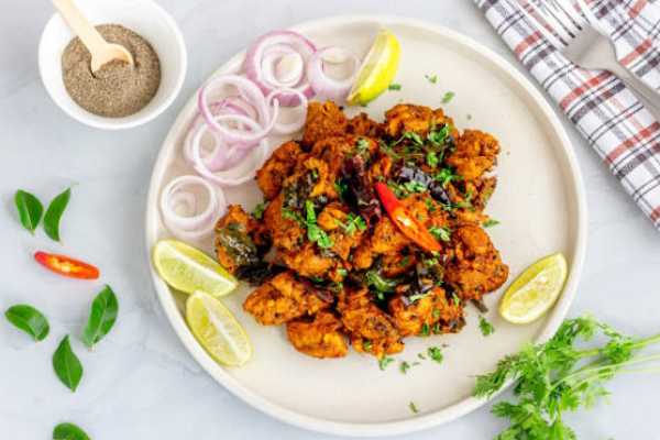 Karampodi Kodi (Chilly powder Chicken)