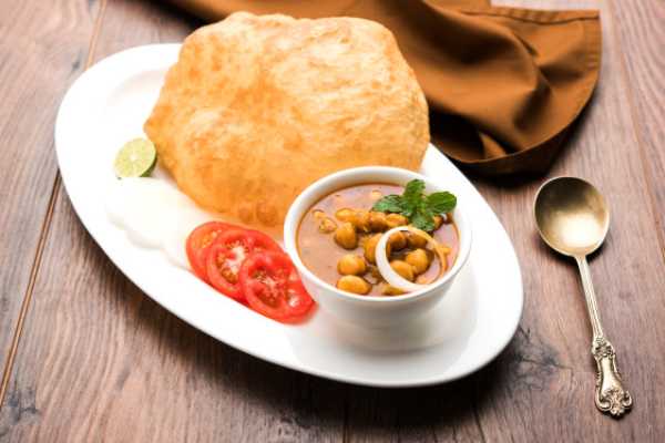 Bhature (1)