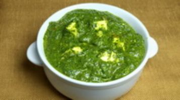 SAAG (Spinach) PANEER - THE GREEN CURRY