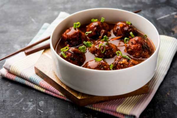 Veg Manchurian Saucy (Chef