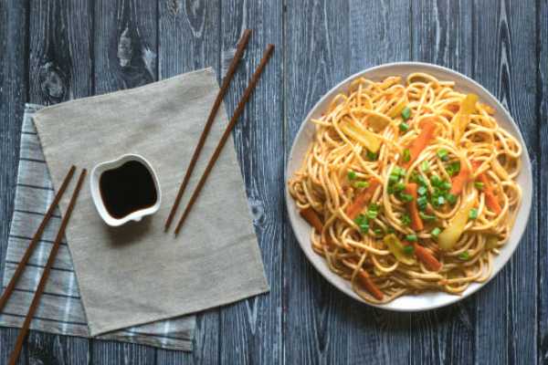 Vegetable Hakka Noodles (Chef