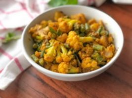 ALOO ( Potato) GOBI ( Cauliflower) MASALA