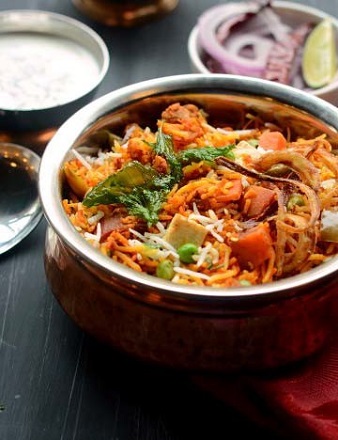 Hyderabadi Veg Dum Biryani