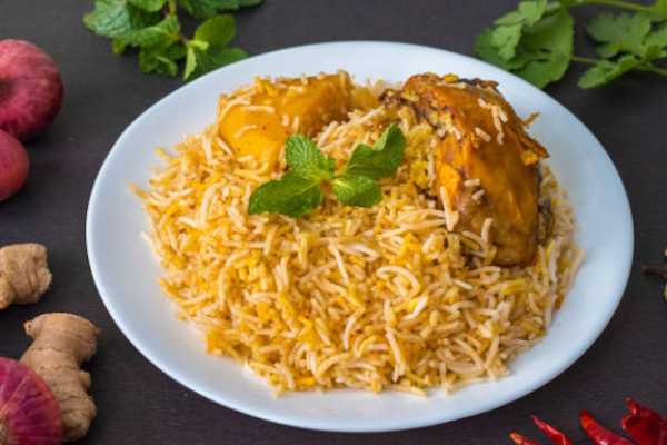 Bawarchi Special Boneless Chicken Biryani