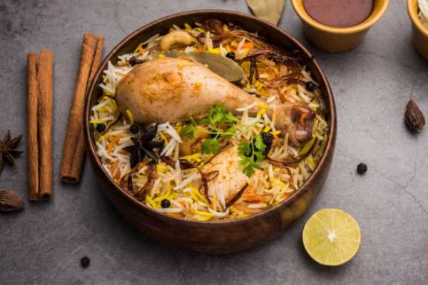 Chicken Avakai Biryani (Bone)