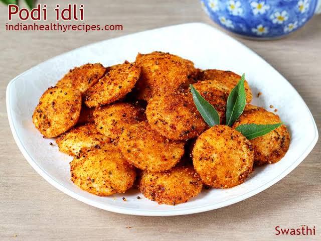 Kaarampodi Idli