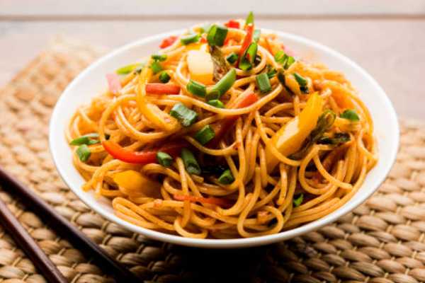 Schezwan Veg Noodles