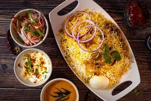 Chicken Dum Bucket Biryani 