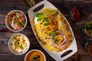 Masakali Boneless Chicken Bucket Biryani