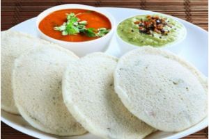 Plain Idli
