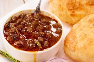 Channa Bhatura