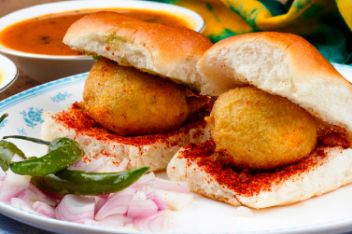 Vada pav(2pcs)