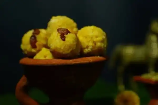 Boondhi Laddu