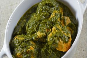 CHICKEN TIKKA SAAG