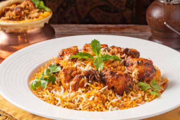 Ulavacharu Boneless Chicken Biryani FP