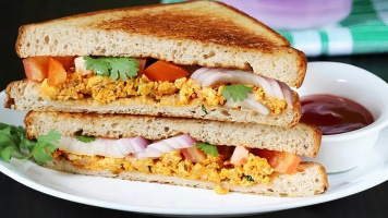 Paneer Sandwich