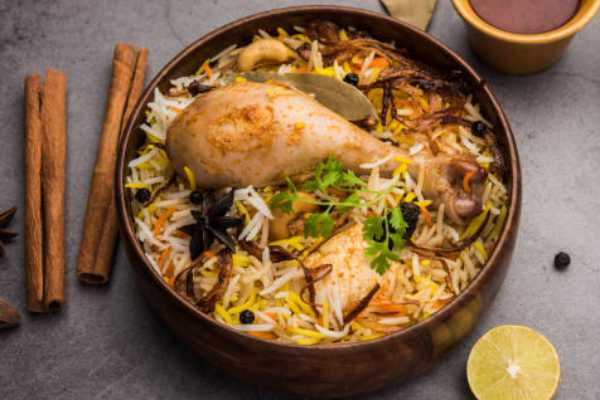 Hyderabadi Chicken Dum Biryani Family Pack