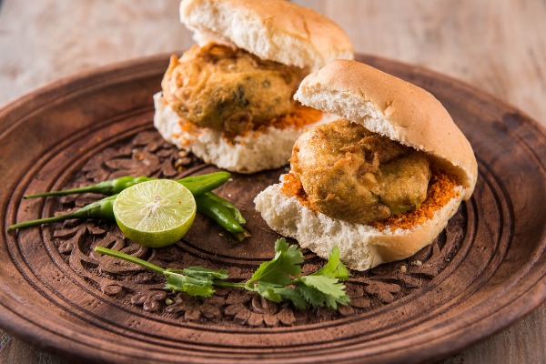 Vada Pav (Veg Sliders)