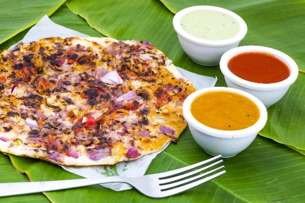 Onion & Chili Uthappam