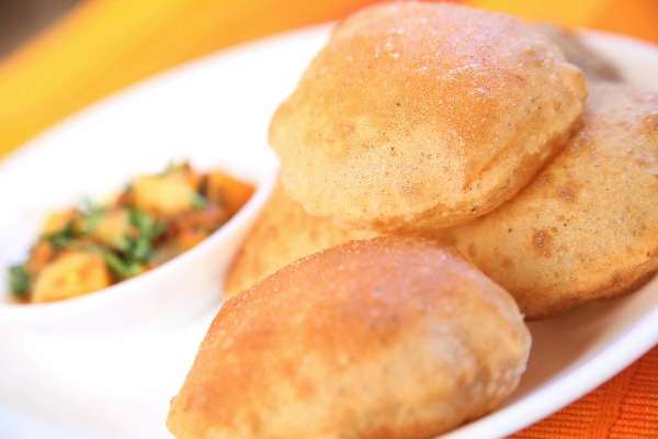 Poori Bhaji (2 piece)