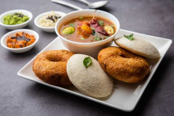 Idly Vada Combo
