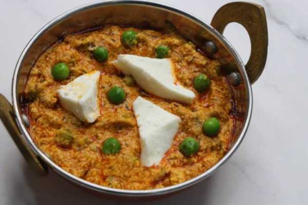 Methi Matar Malai