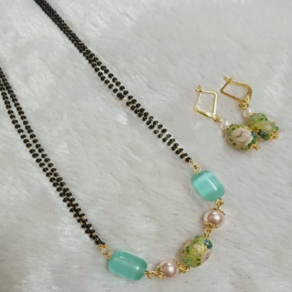 Green mangalsutra