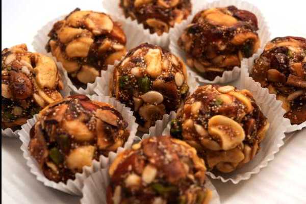Dry Fruit Laddu 