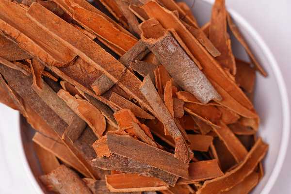 Dalchina Chekka - Cinnamon