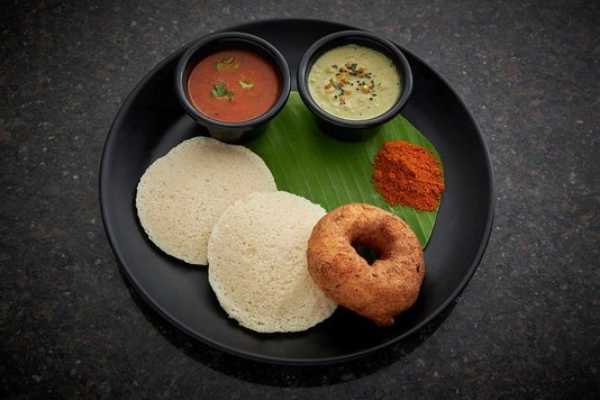 Idli / Vada