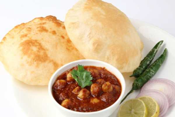 Chana Bhatura