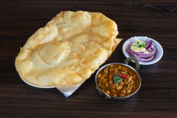 Channa Bhatura