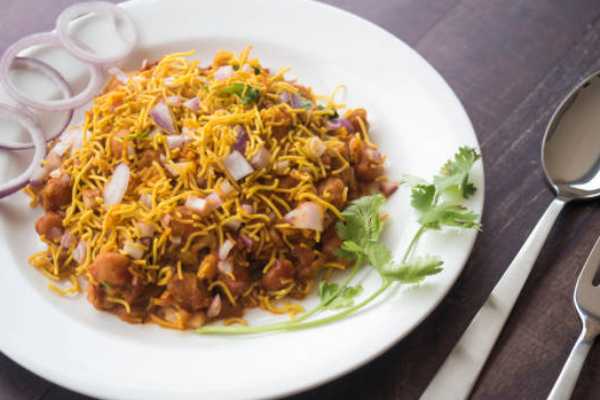 Samosa chat