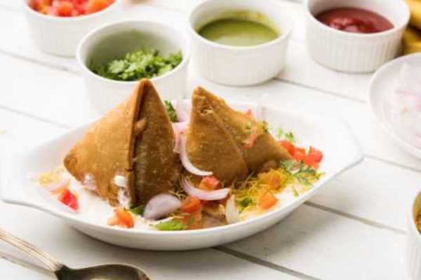 Samosa Chaat