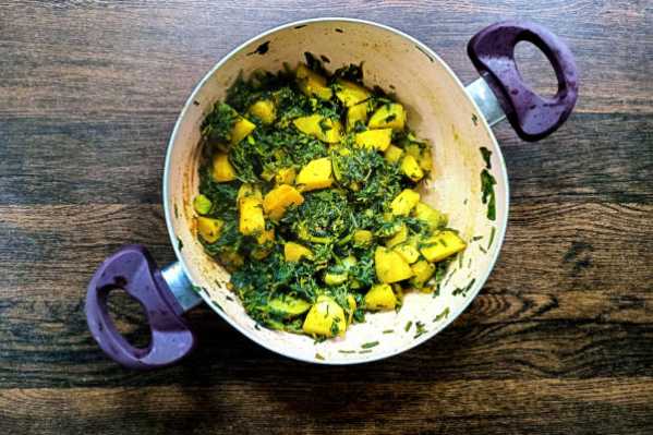 Saag (Palak) Aloo