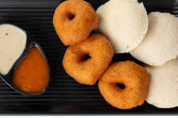 Idli Vada Combo