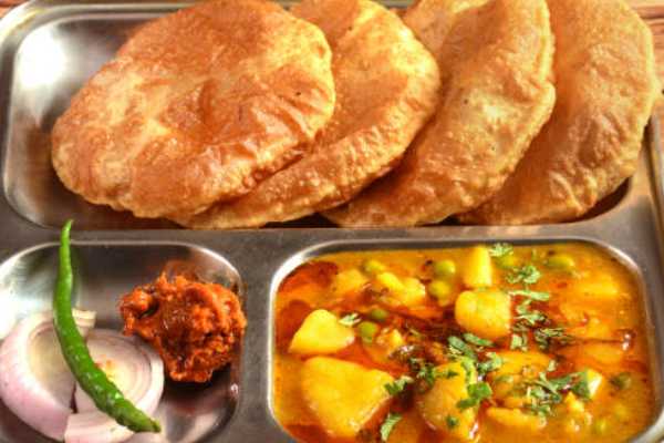 Poori Aloo