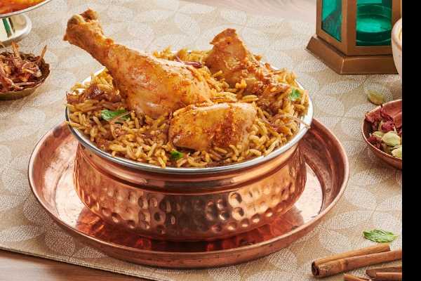 CHICKEN DUM BIRYANI