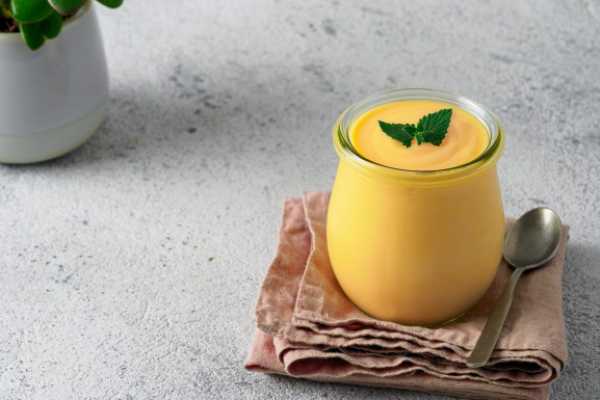 MANGO LASSI