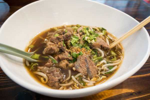 Thukpa Chicken