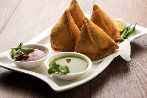 Cocktail Samosa