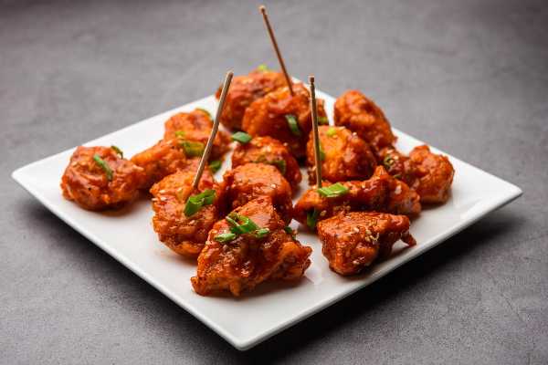 CHILLI GARLIC CHICKEN (DRY) 