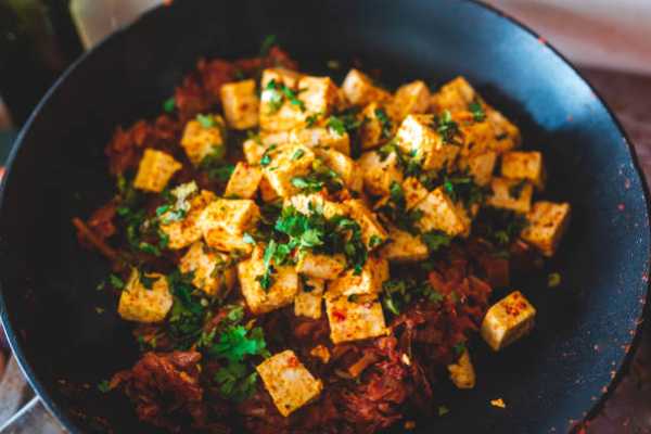 CHILLI PANEER (DRY) 