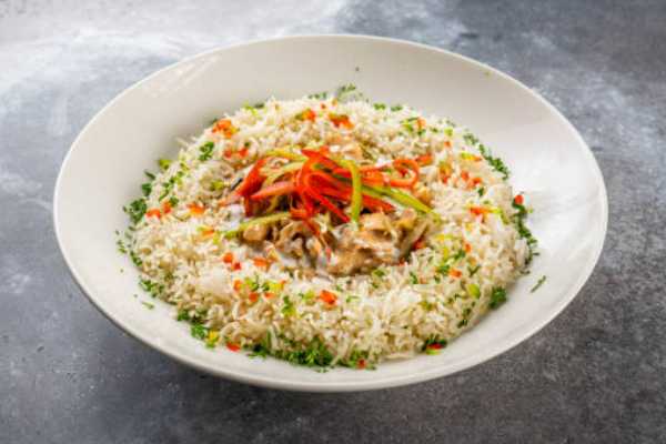 GARLIC CHICKEN FRIED RICE 