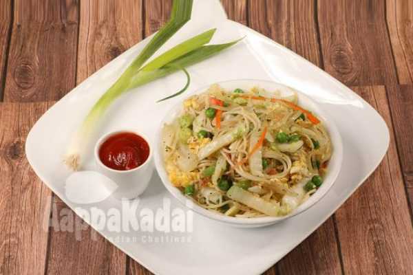 SZECHUAN GARLIC EGG NOODLES 